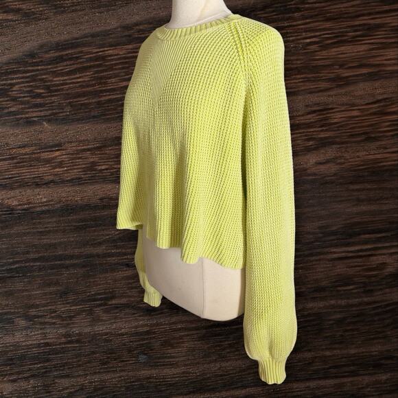 Central Park West Chartreuse Sweater Sz M Oversized Short Boxy Fit 100% Cotton - Picture 6 of 9